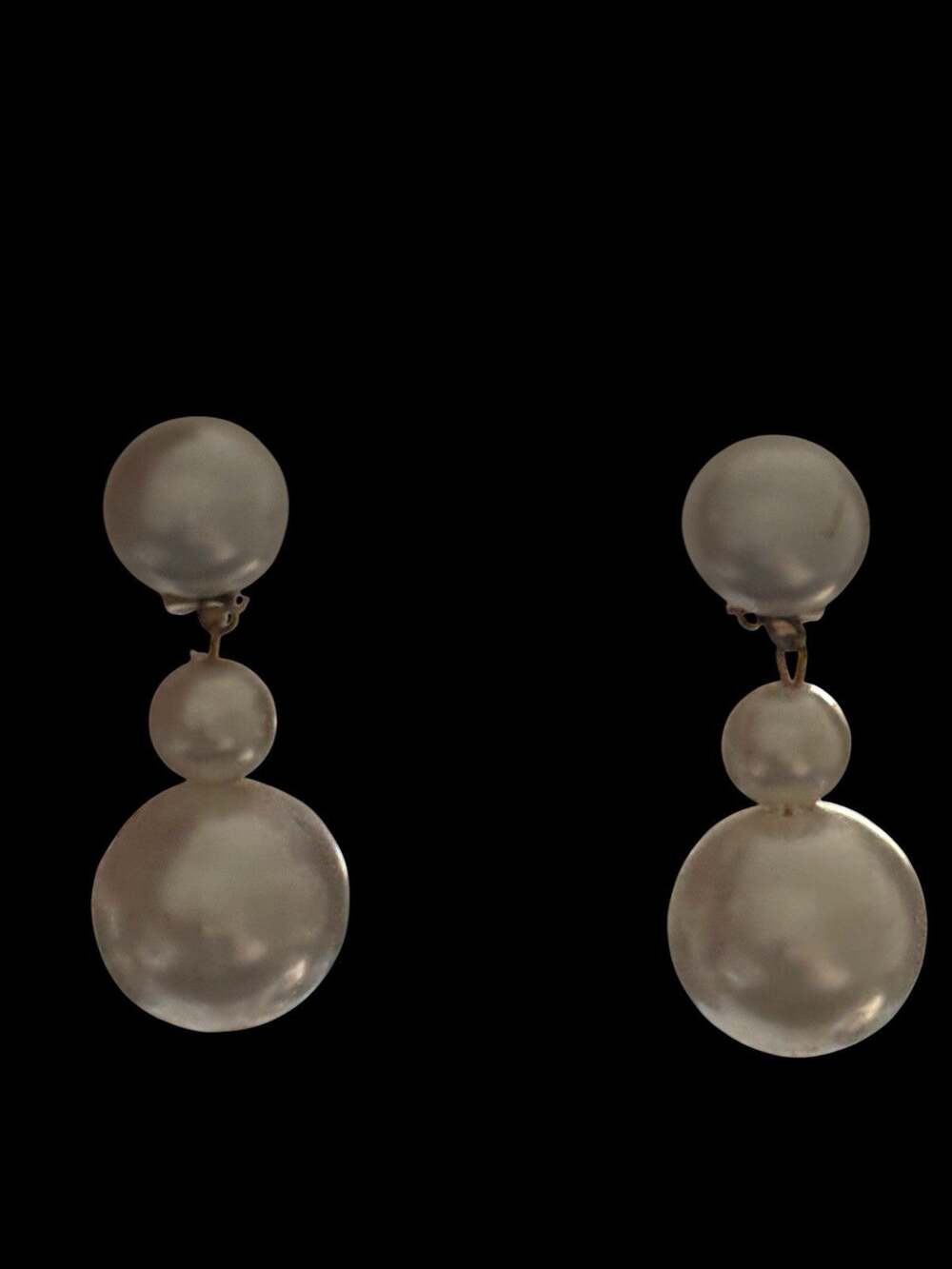 1960s Graduated Triple Faux Pearl Drop Clip On Earrings Paddle Back Gold Tone